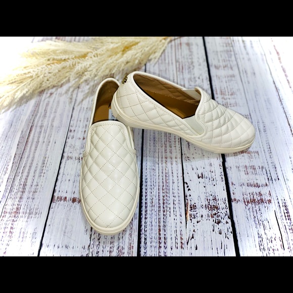 Steve Madden Ecentrcq Quilted Slip-on Sneaker (Women's) - Picture 2 of 3